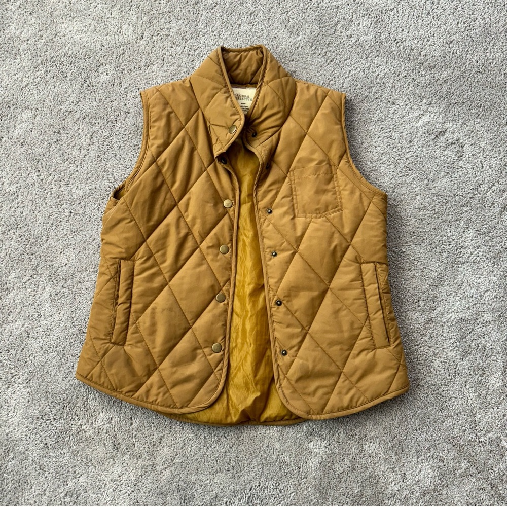 Natural Reflections Puffer Vest Mustard / Gold - Size Medium